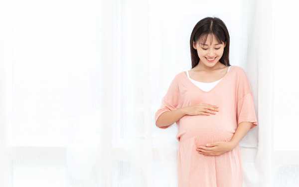 怀孕胚胎发育不全_有习惯性流产迹象_通过试管婴儿技术助孕的女性，取卵后孕